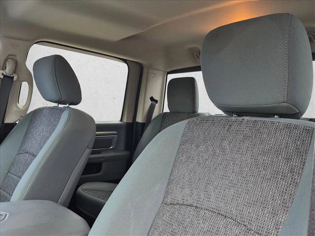 Used 2016 RAM 1500 Lone Star RWD image 13