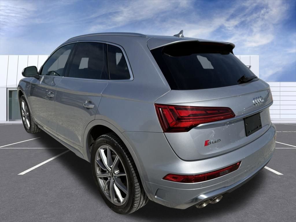 Used 2023 Audi SQ5 Premium Plus w/ Premium Plus Package AWD/4WD image 4