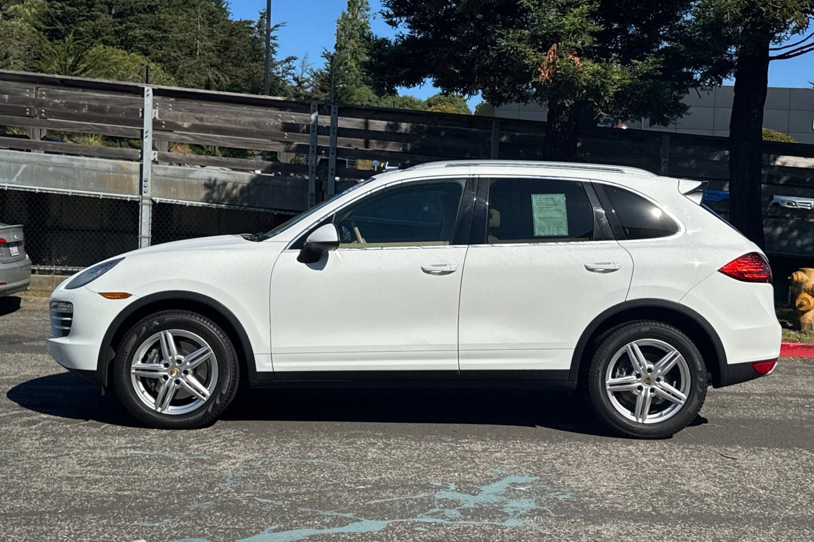 Used 2014 Porsche Cayenne AWD/4WD image 8
