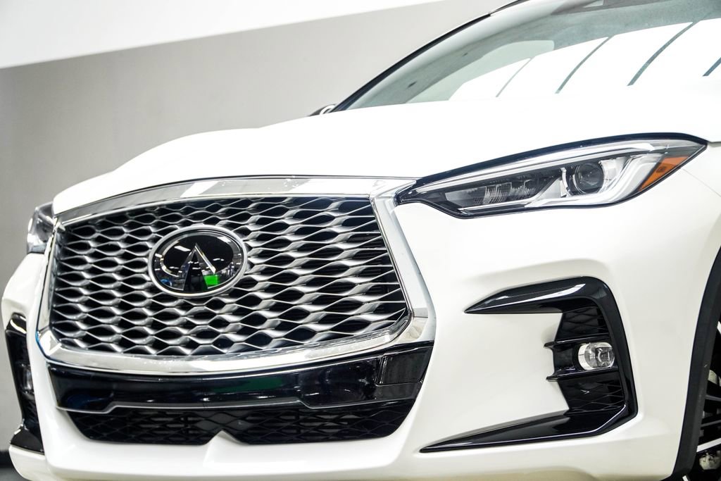 Used 2023 INFINITI QX55 Luxe w/ Cargo Package AWD/4WD image 2