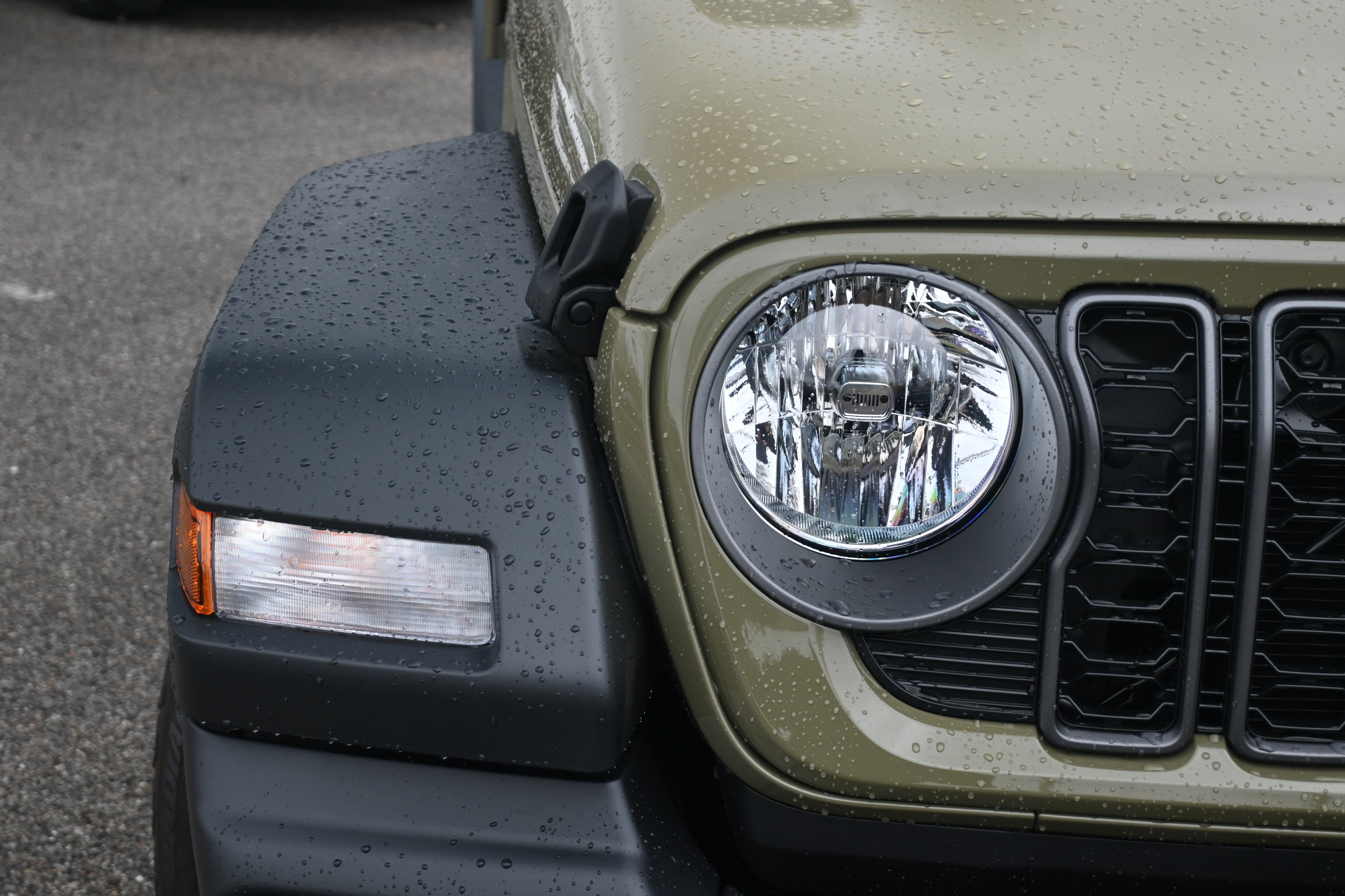 New 2026 Jeep Wrangler Sport AWD/4WD image 5