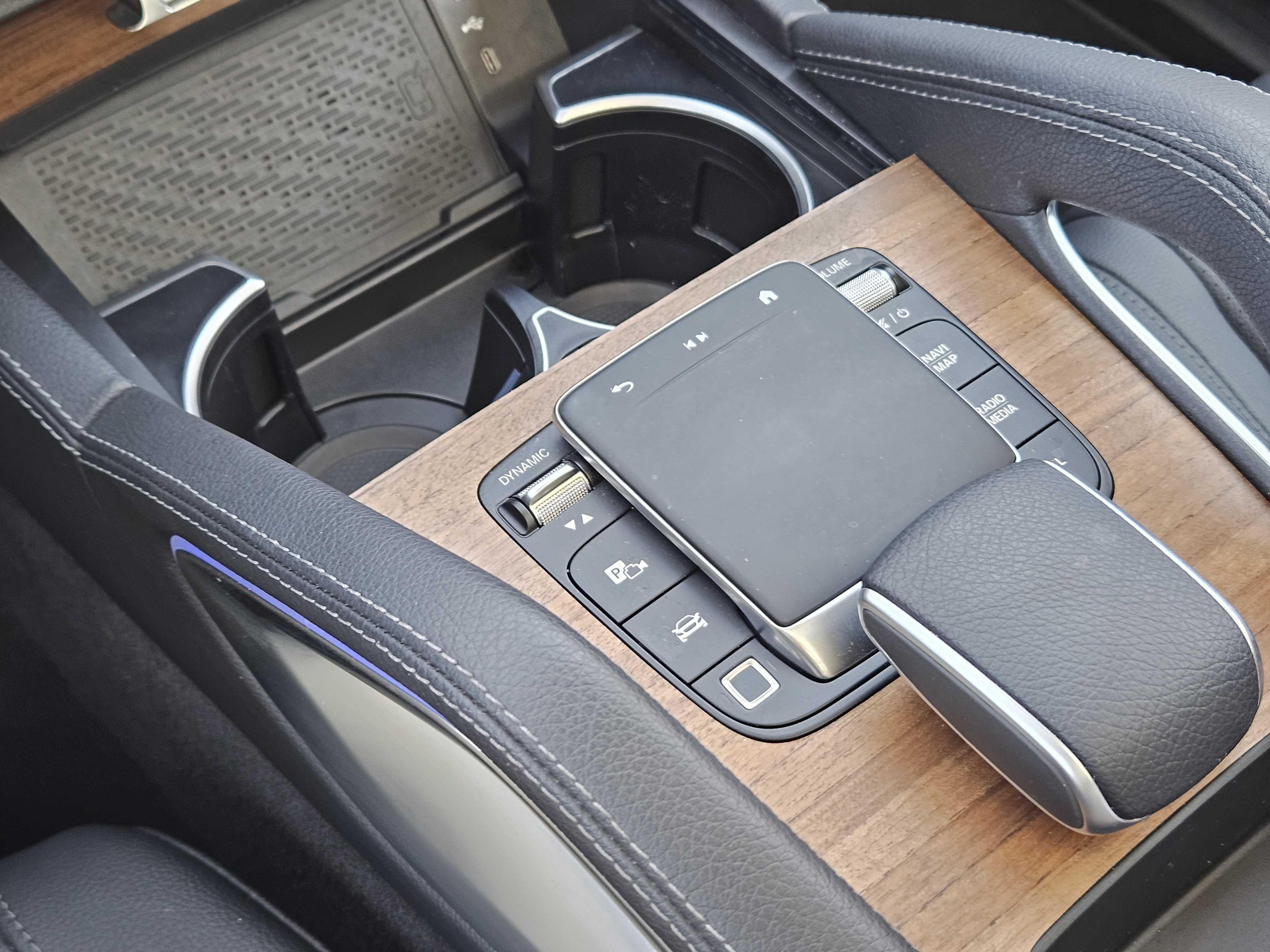 Certified 2025 Mercedes-Benz GLE 350 4MATIC image 19