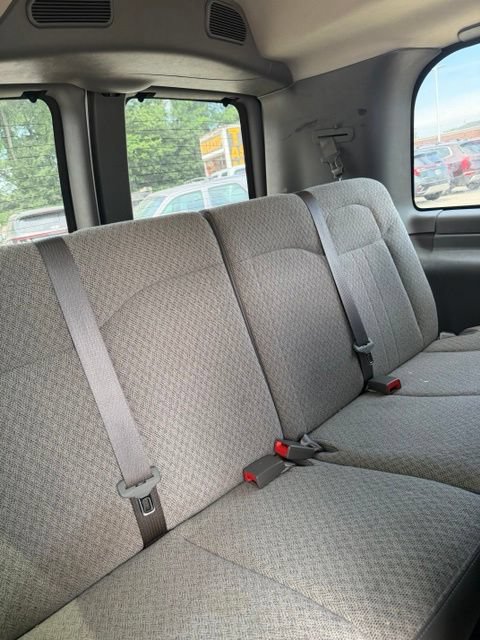 Used 2016 Chevrolet Express 3500 LT w/ LT Preferred Equipment Group RWD image 10