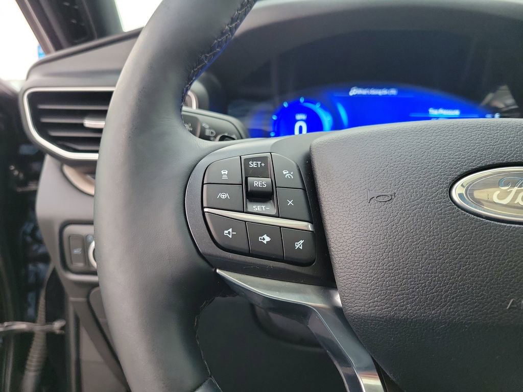 Certified 2020 Ford Explorer Platinum image 23