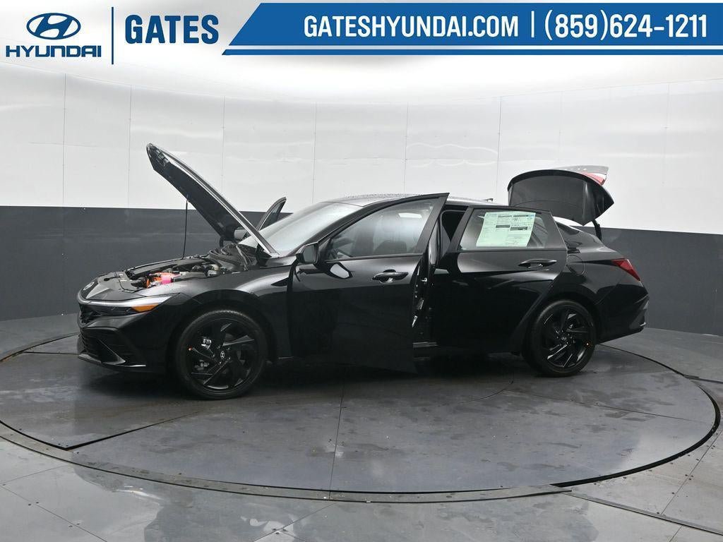 New 2026 Hyundai Elantra SEL FWD image 49