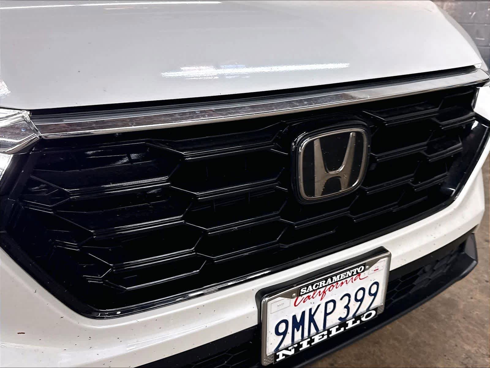 Used 2024 Honda CR-V EX-L image 32