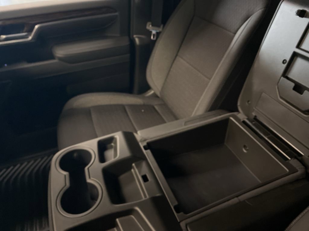 New 2025 GMC Sierra 3500 SLE w/ SLE Value Package image 32