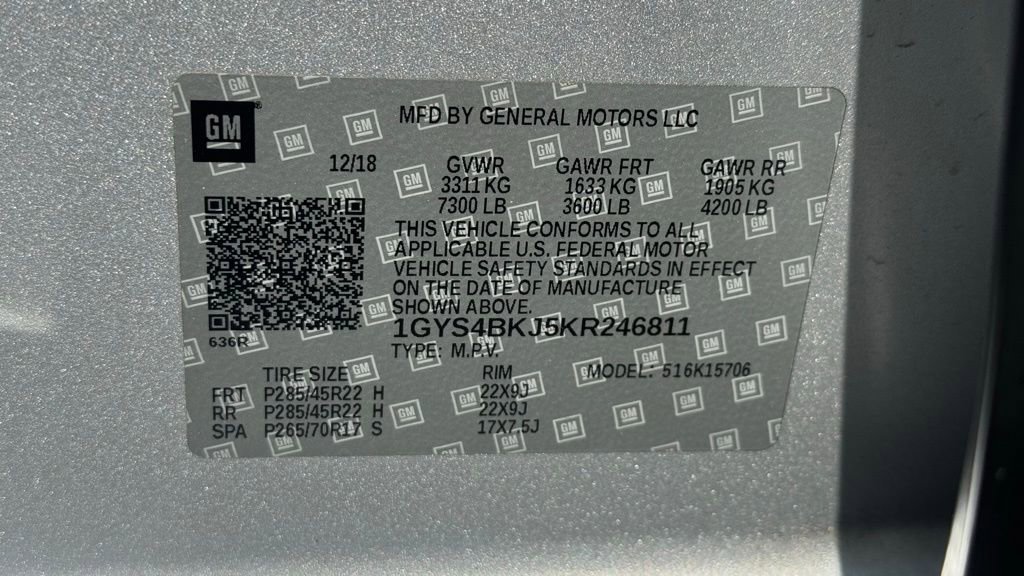 Used 2019 Cadillac Escalade Luxury w/ LPO, Radiant Package image 7