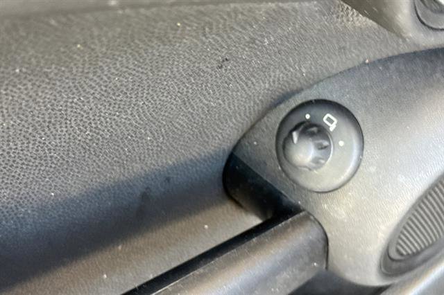 Used 2013 MINI Cooper Hardtop image 11