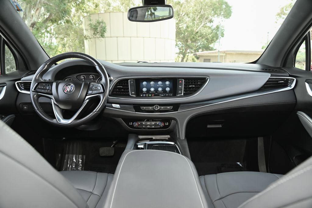 Used 2024 Buick Enclave Essence w/ Sport Touring Edition image 23