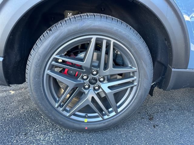 New 2026 Ford Explorer ST-Line w/ ST-Line Street Pack image 13