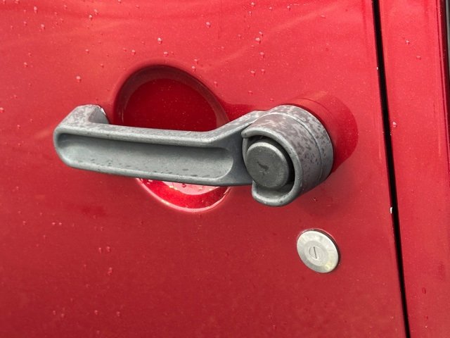 Used 2012 Jeep Wrangler Altitude image 18