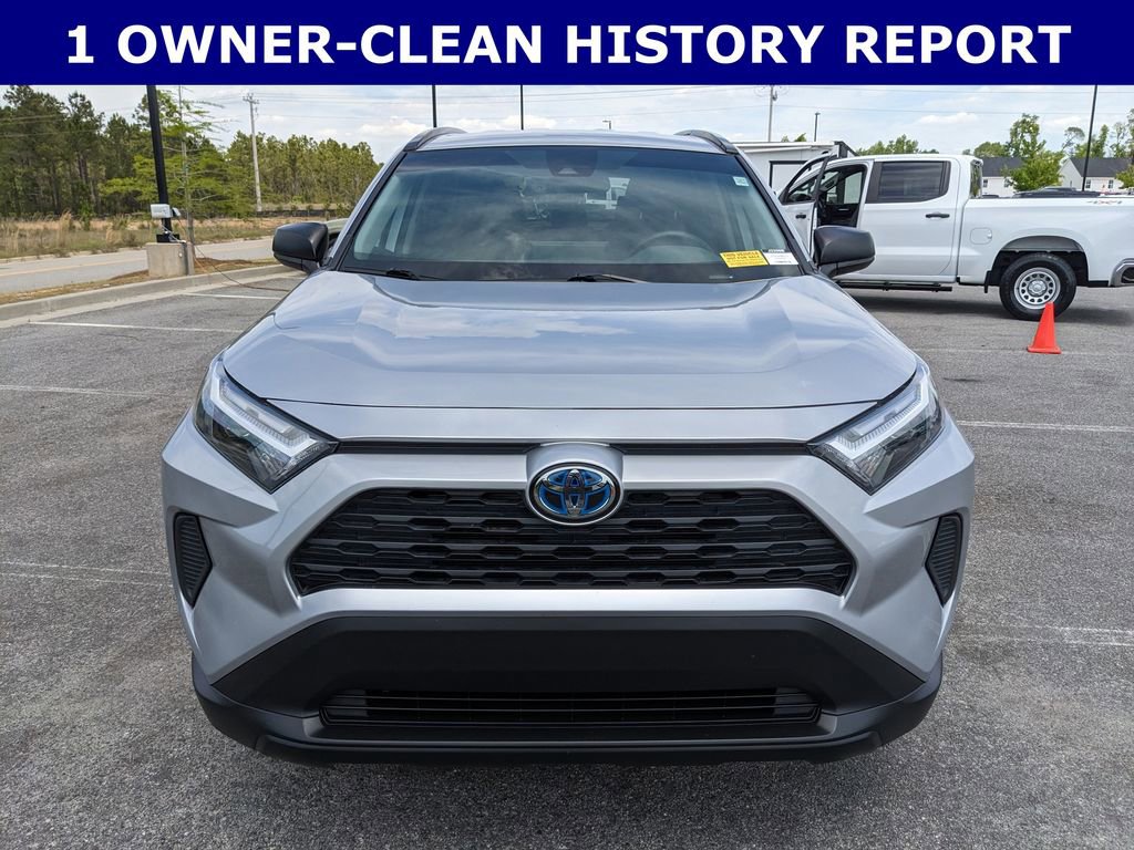 Used 2024 Toyota RAV4 LE AWD/4WD image 6