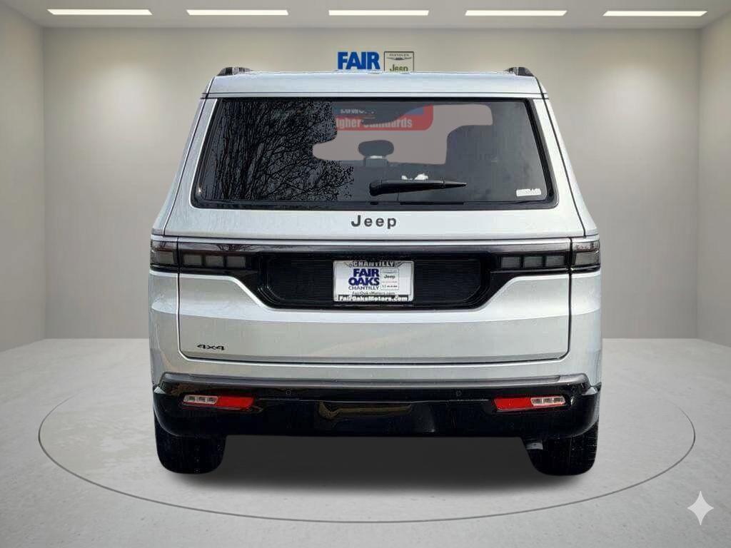 New 2026 Jeep Grand Wagoneer 4WD w/ Premium Group I image 8