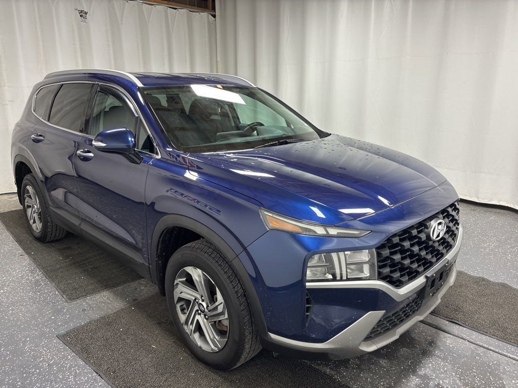 Used 2023 Hyundai Santa Fe SEL image 3