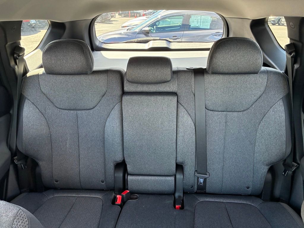 Used 2023 Hyundai Santa Fe SEL AWD/4WD image 15