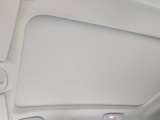 Used 2019 Jeep Compass Latitude FWD image 18