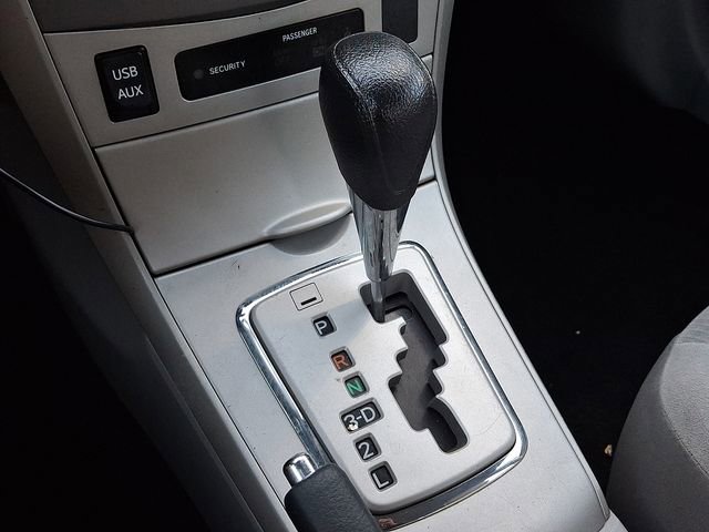 Used 2013 Toyota Corolla LE FWD image 15
