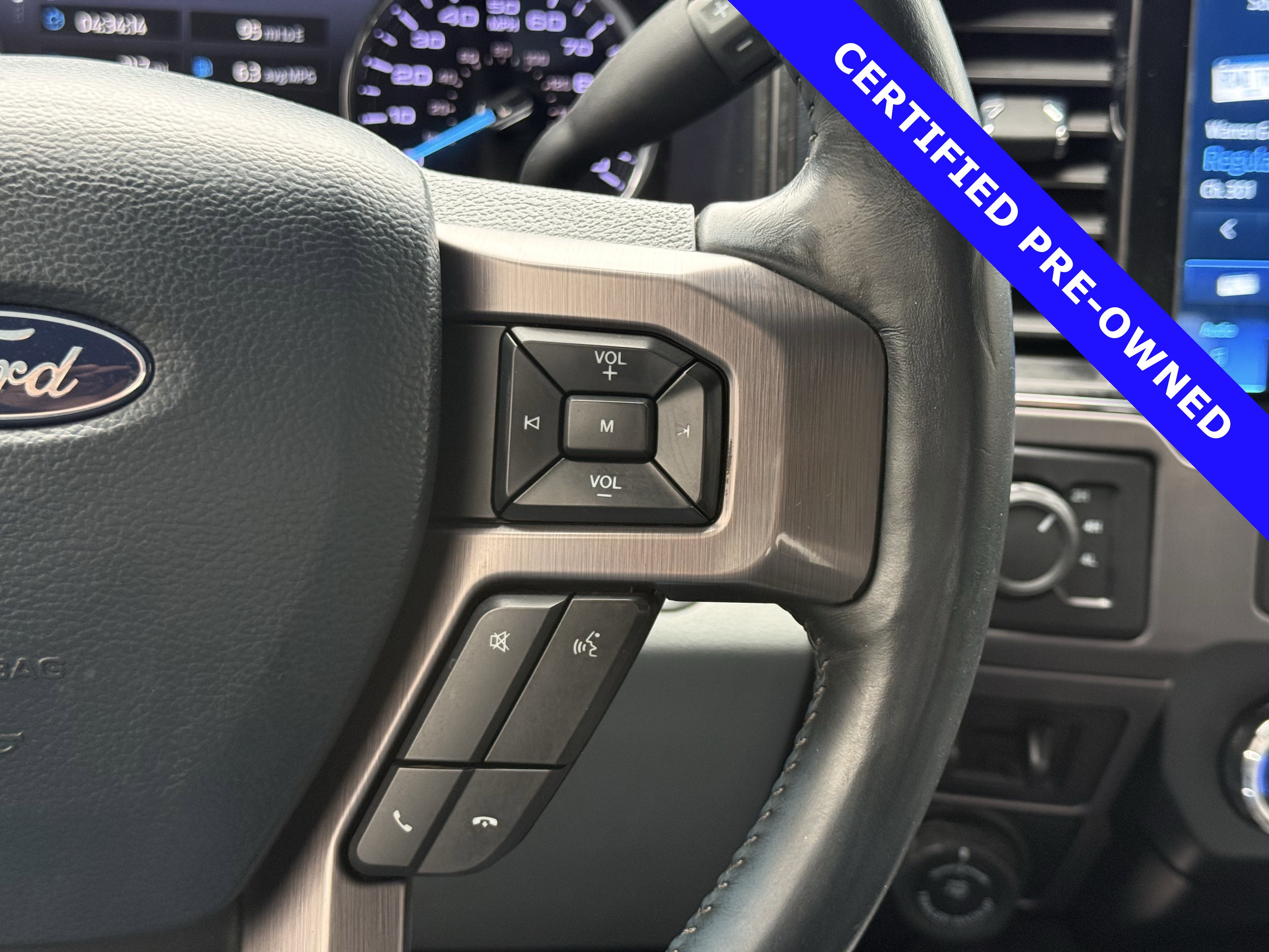 Certified 2022 Ford F250 Limited w/ FX4 Off-Road Package image 27