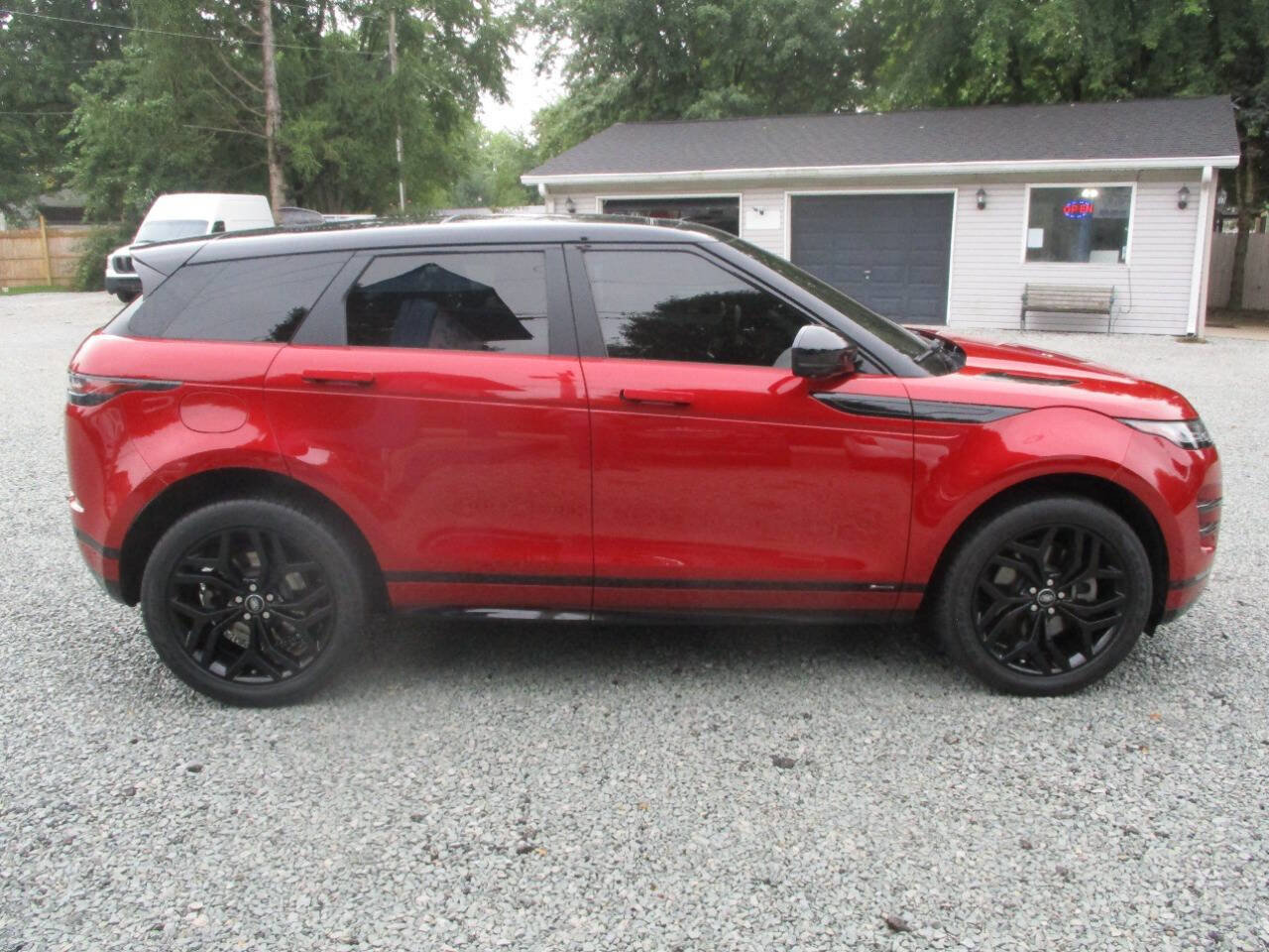 Used 2021 Land Rover Range Rover Evoque R-Dynamic SE AWD/4WD image 6