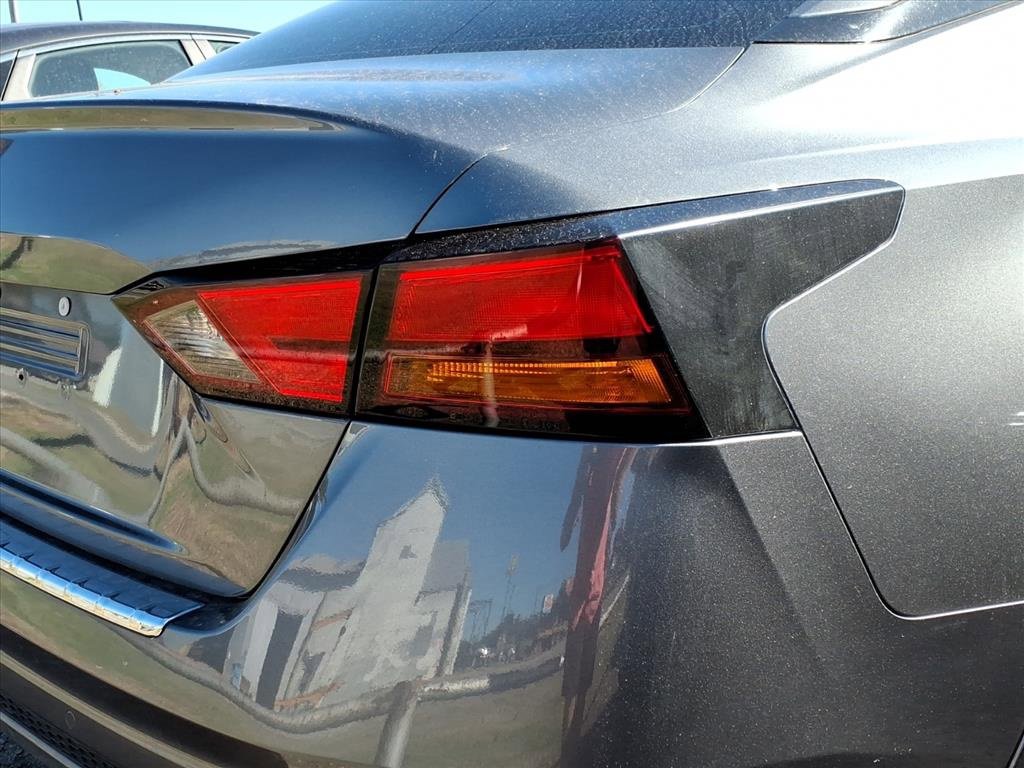 Used 2021 Nissan Altima 2.5 Platinum image 8