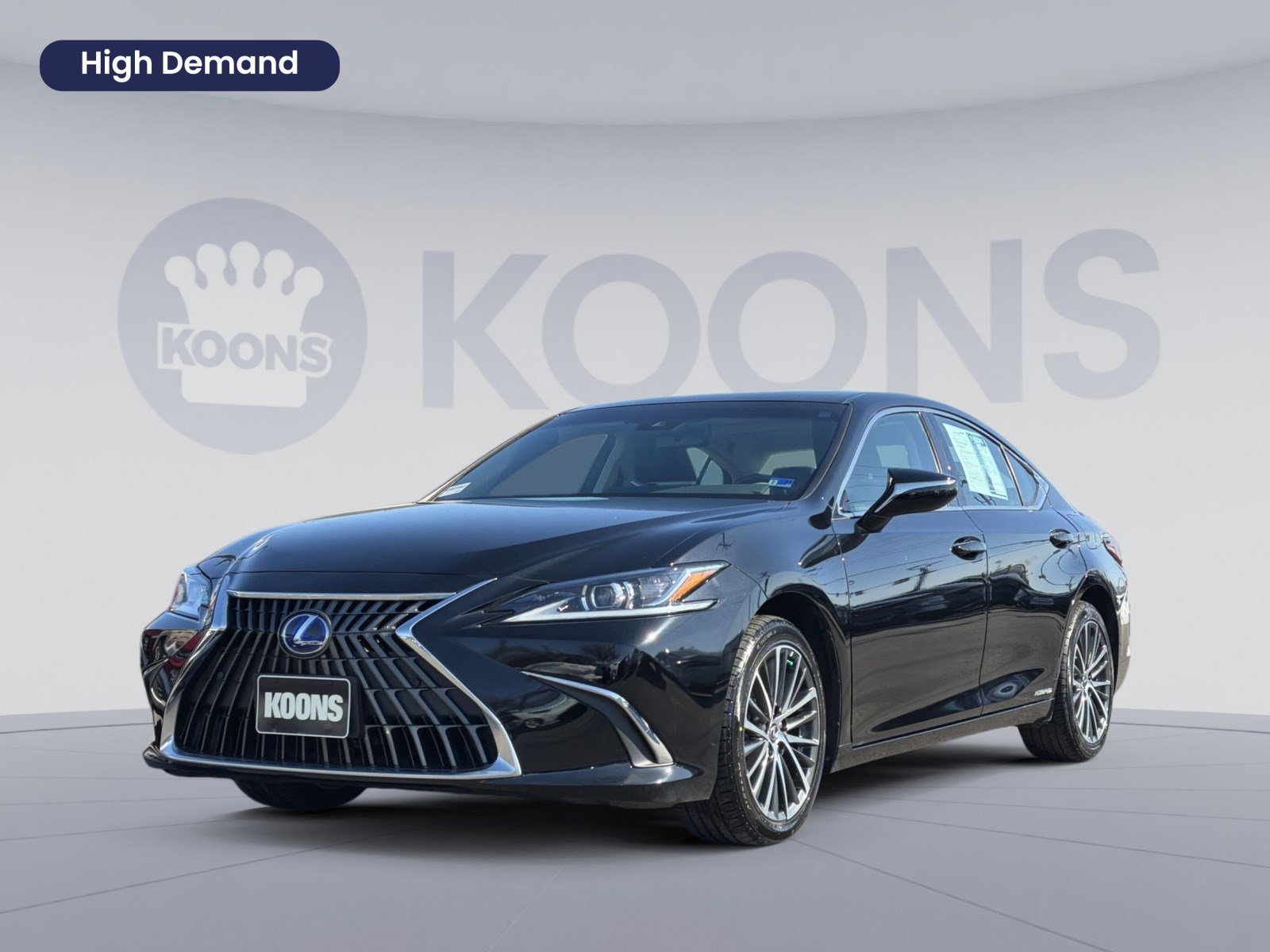 Used 2022 Lexus ES 300h w/ Premium Package