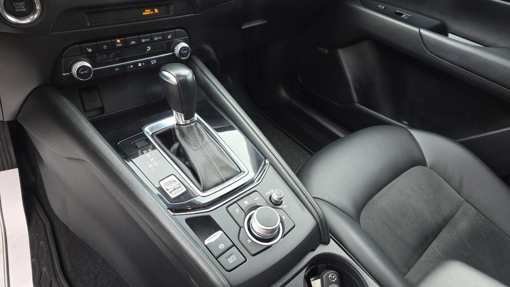 Used 2019 MAZDA CX-5 Touring image 26