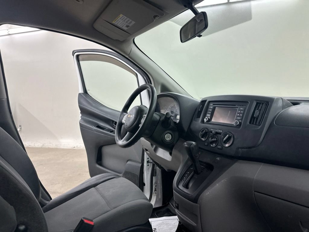 Used 2017 Chevrolet City Express LT w/ Technology Package FWD image 19