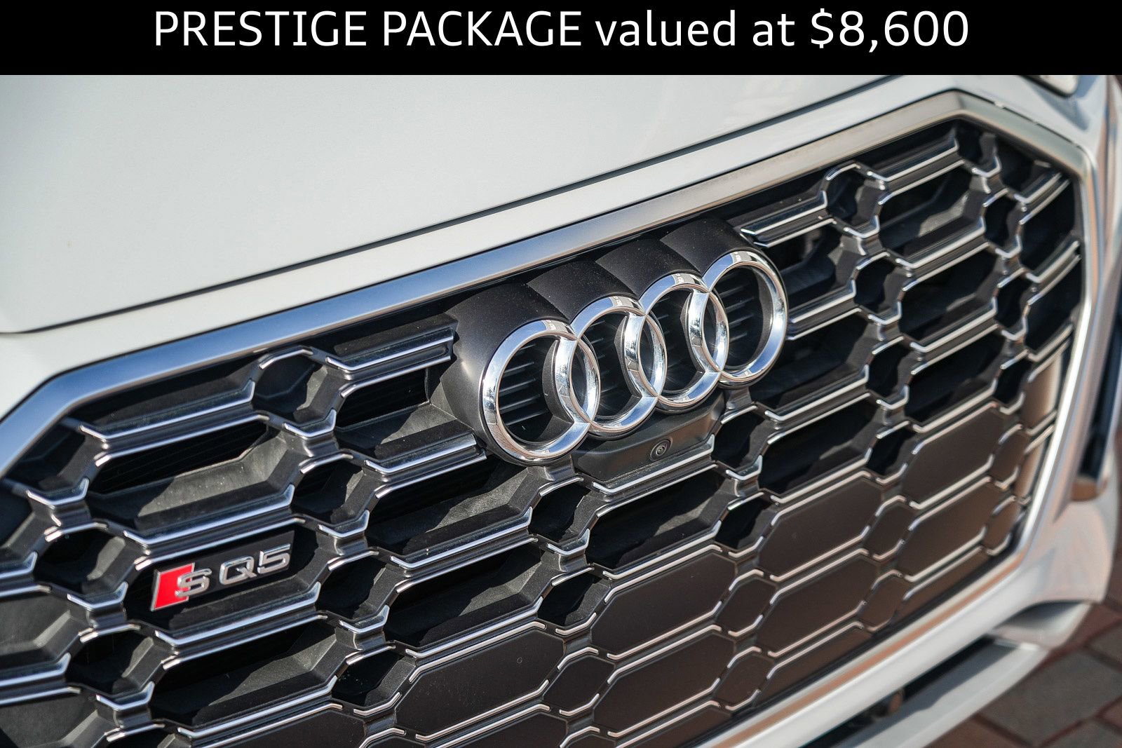 Used 2023 Audi SQ5 Prestige w/ Prestige Package image 3