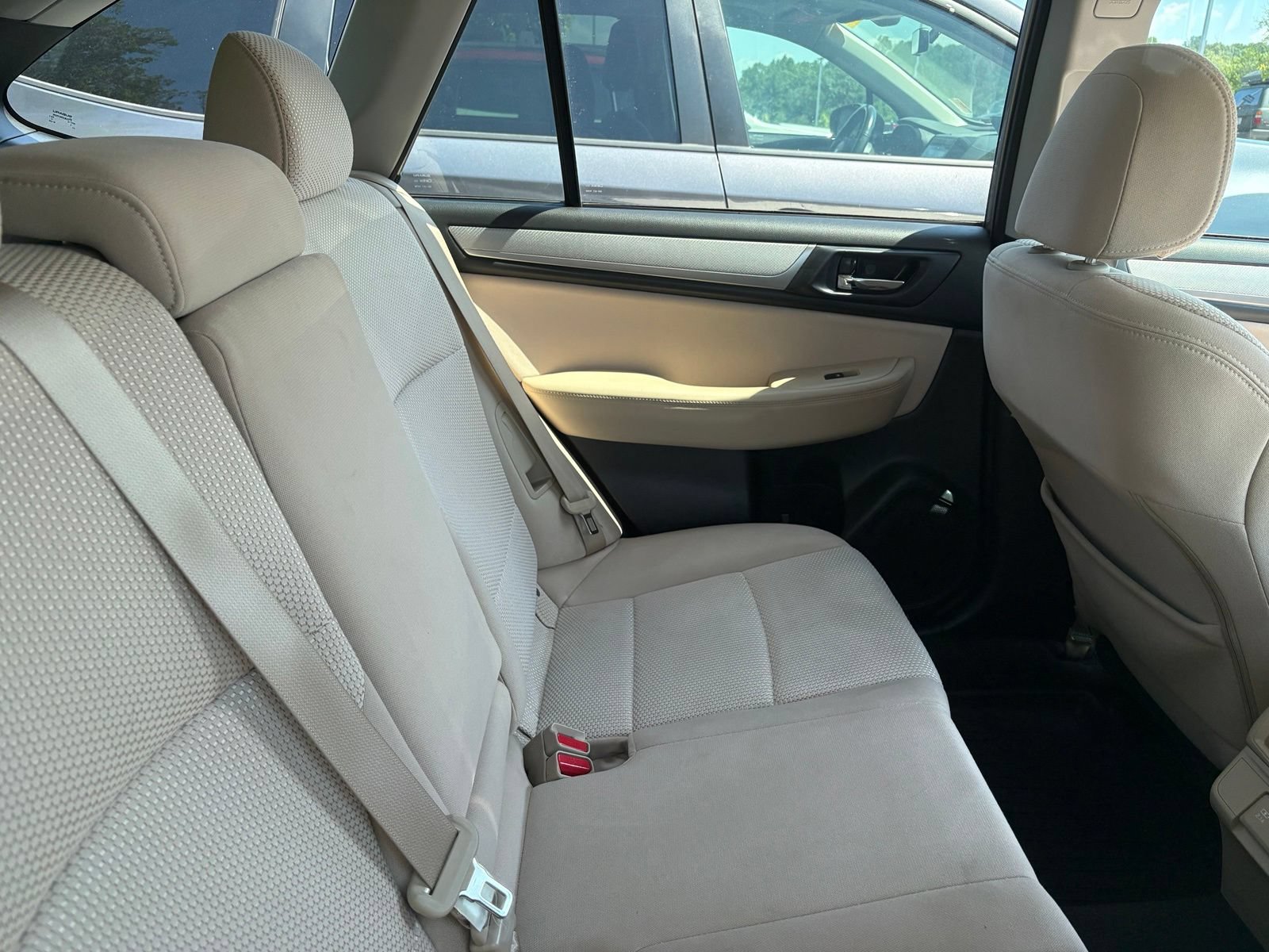 Used 2019 Subaru Outback 2.5i Premium AWD/4WD image 10