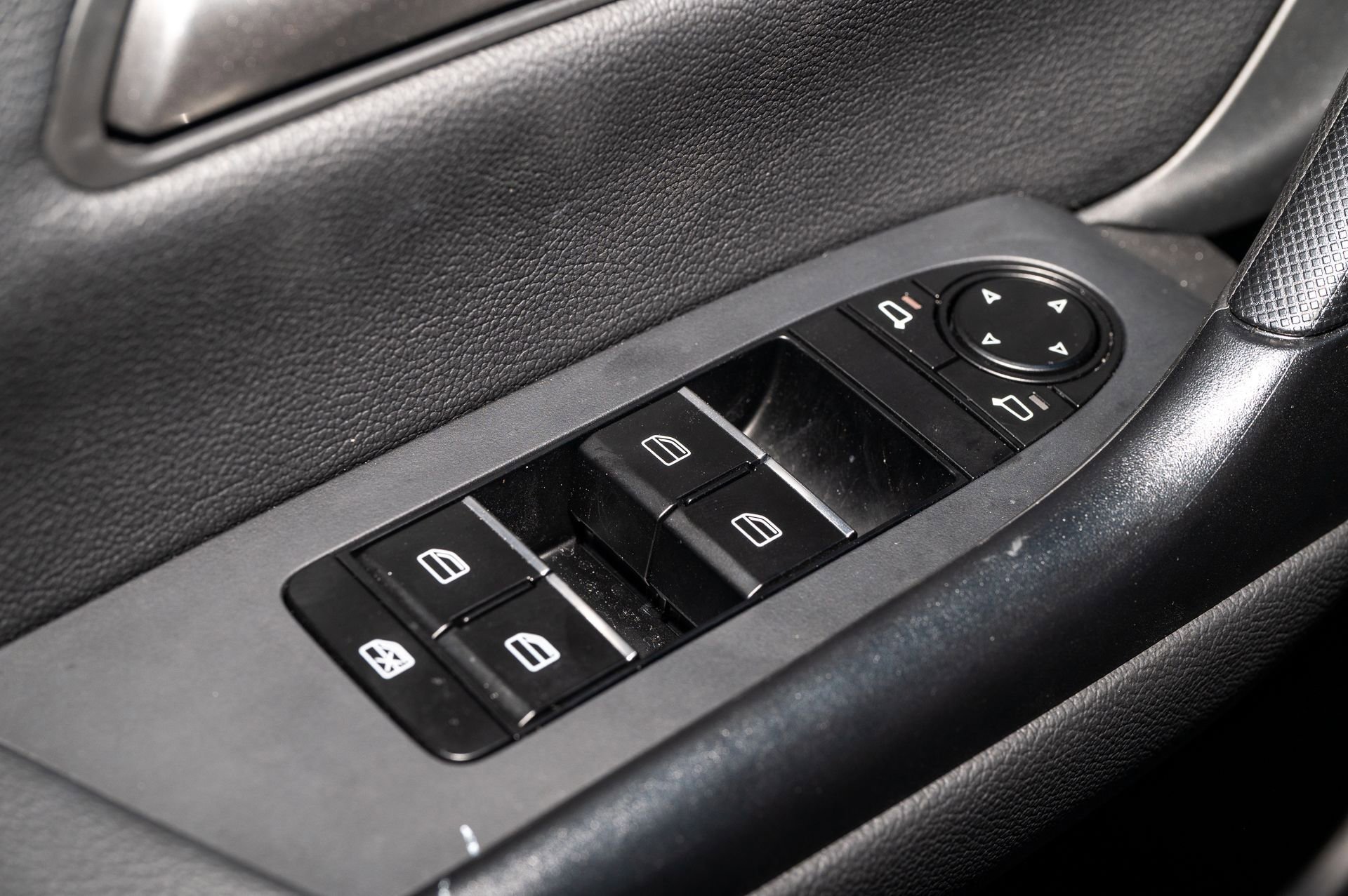 Used 2025 MAZDA CX-50 AWD 2.5 S w/ Weather Package image 29