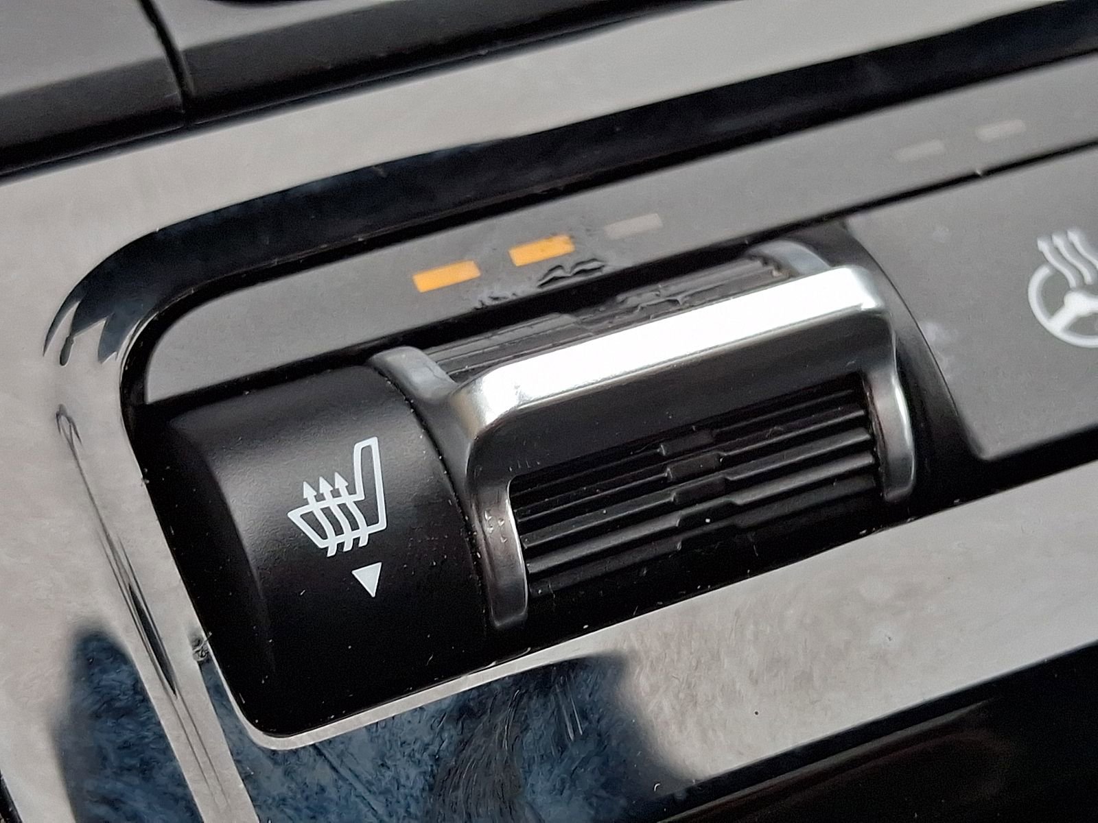 Used 2025 Kia K5 GT-Line w/ GT-Line Premium Package image 22