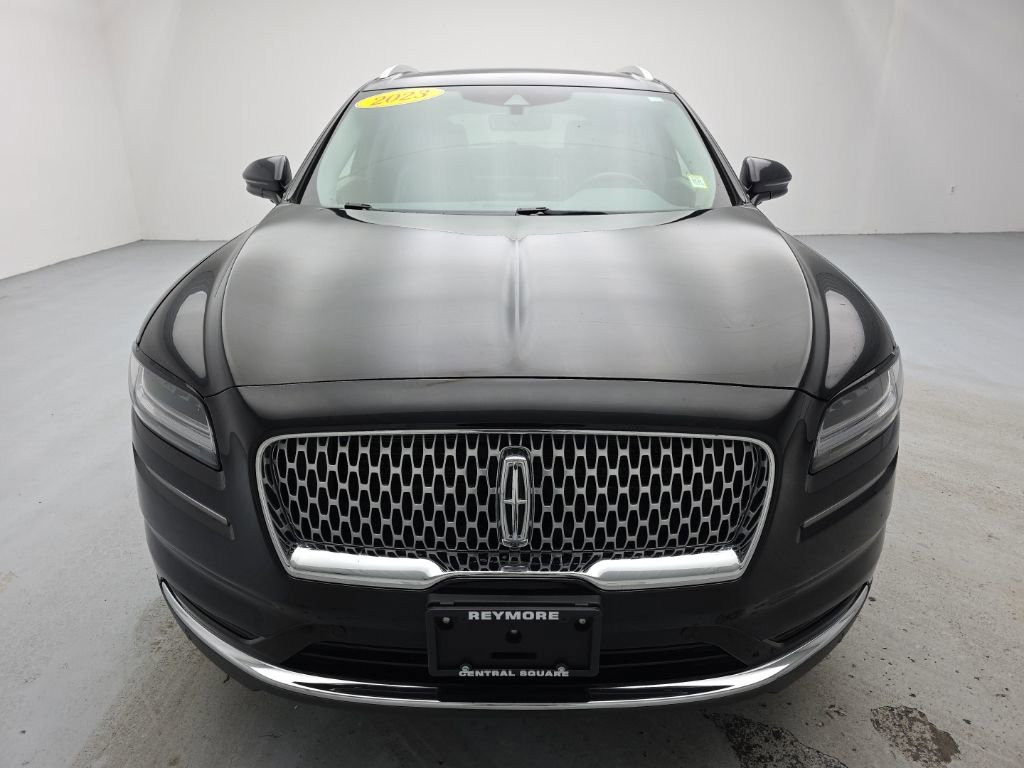 Used 2023 Lincoln Nautilus Reserve w/ Equipment Group 201A image 4