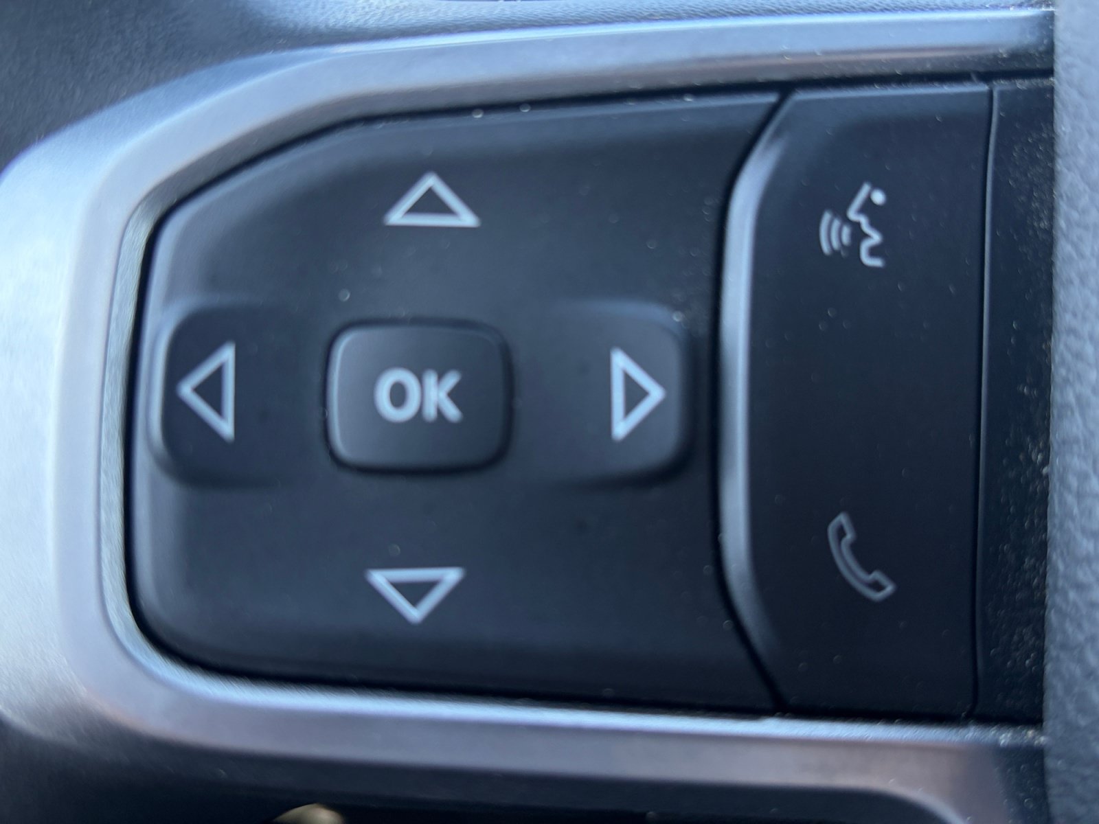 Used 2024 RAM 2500 Big Horn w/ Heated Seats & Wheel Group AWD/4WD image 18