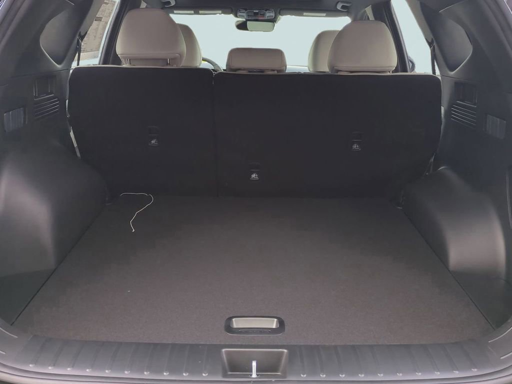 New 2026 Hyundai Tucson Limited AWD/4WD image 14