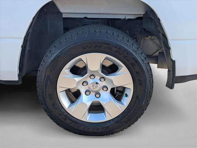 Used 2019 RAM 1500 Big Horn RWD image 7