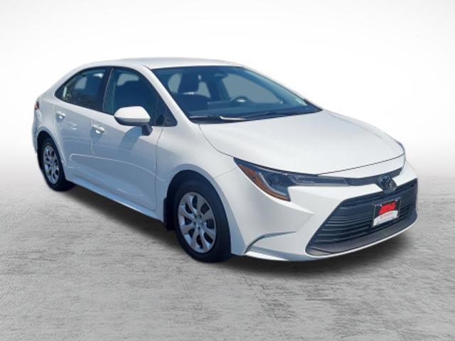Certified 2025 Toyota Corolla LE video 3