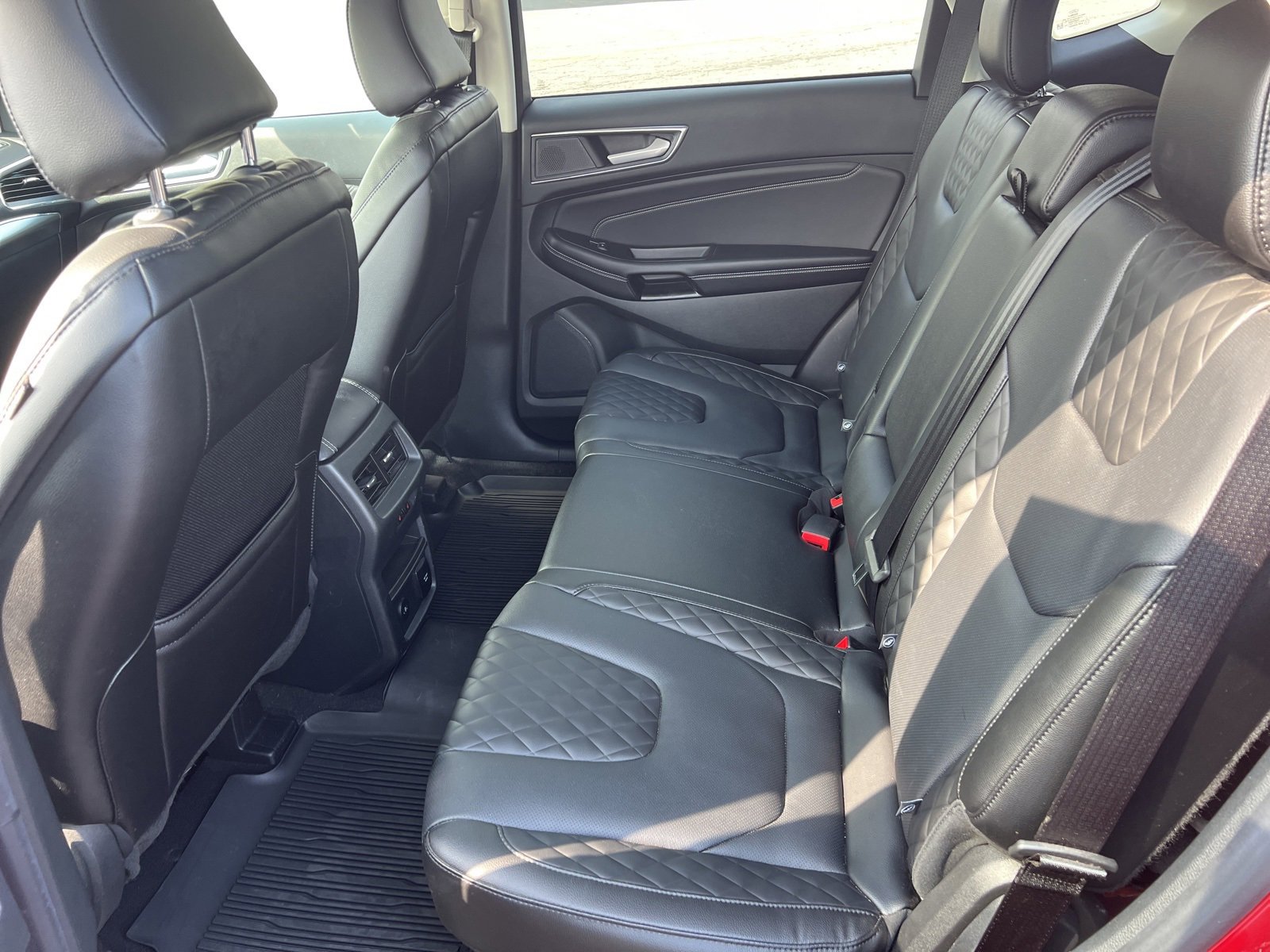 Used 2023 Ford Edge Titanium w/ Equipment Group 301A image 11