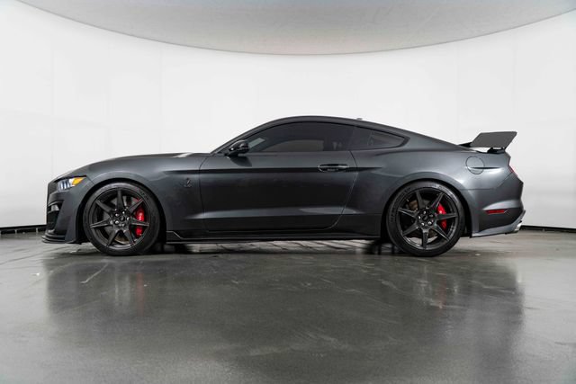 Used 2020 Ford Mustang Shelby GT500 w/ Carbon Fibre Track Pack RWD image 5