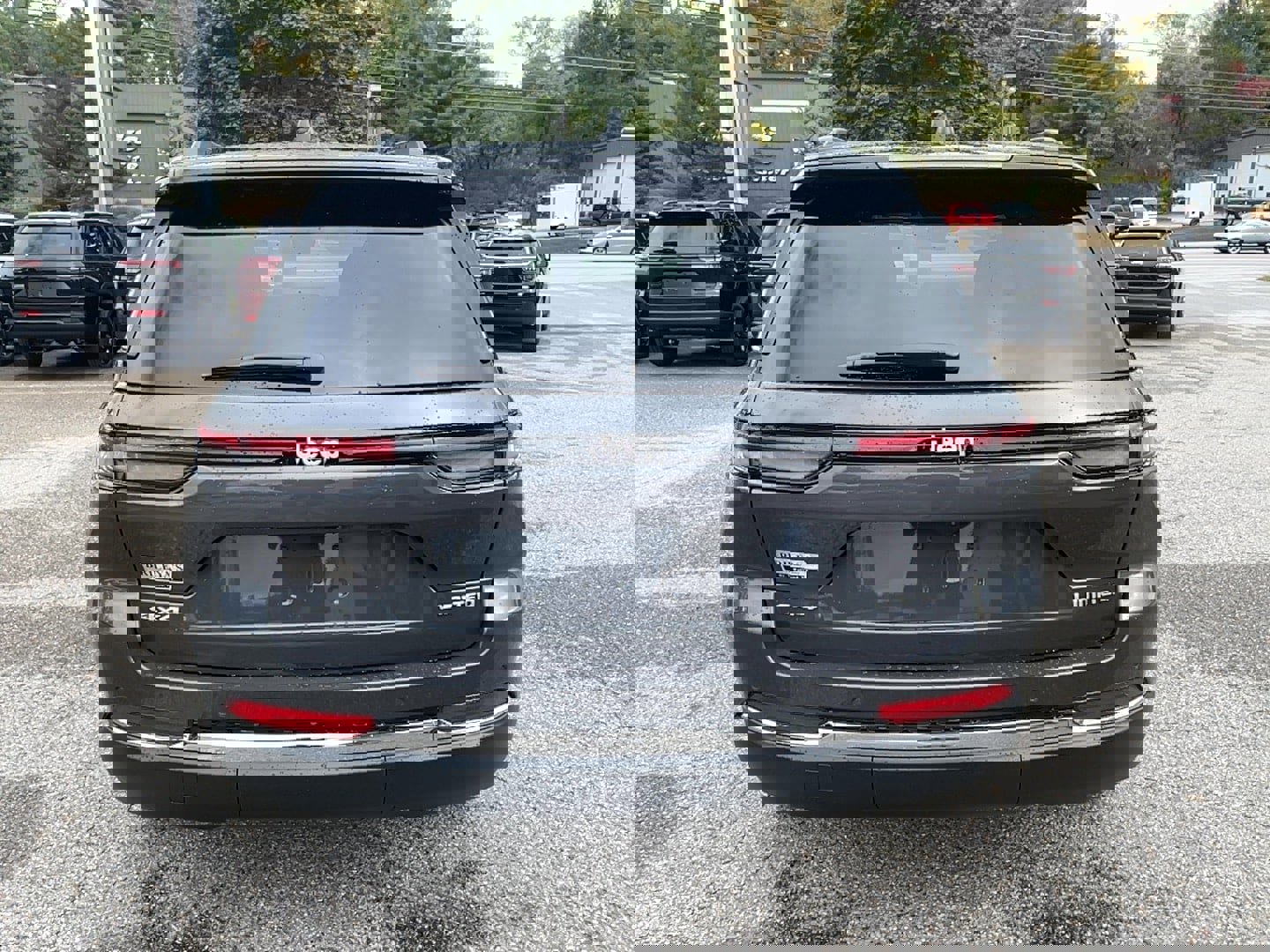 New 2025 Jeep Grand Cherokee Limited w/ Trailer Tow Package image 6