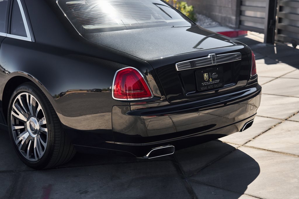 Used 2019 Rolls-Royce Ghost image 8