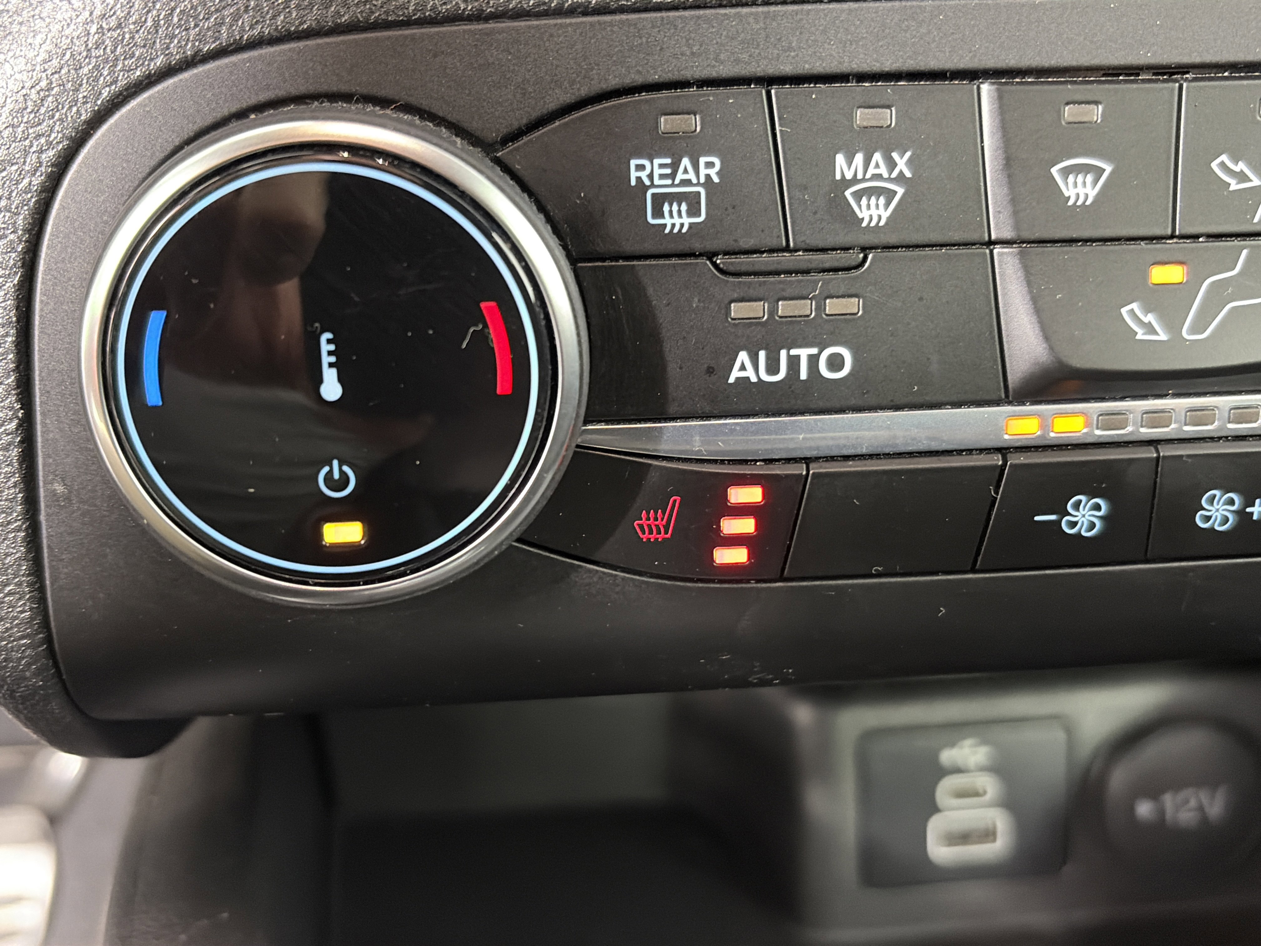 Used 2024 Ford Escape ST-Line image 24