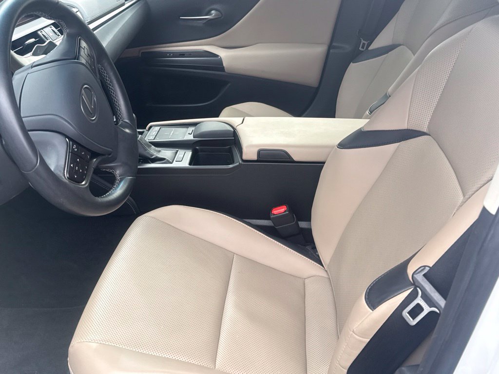 Used 2019 Lexus ES 350 w/ Premium Package FWD image 4