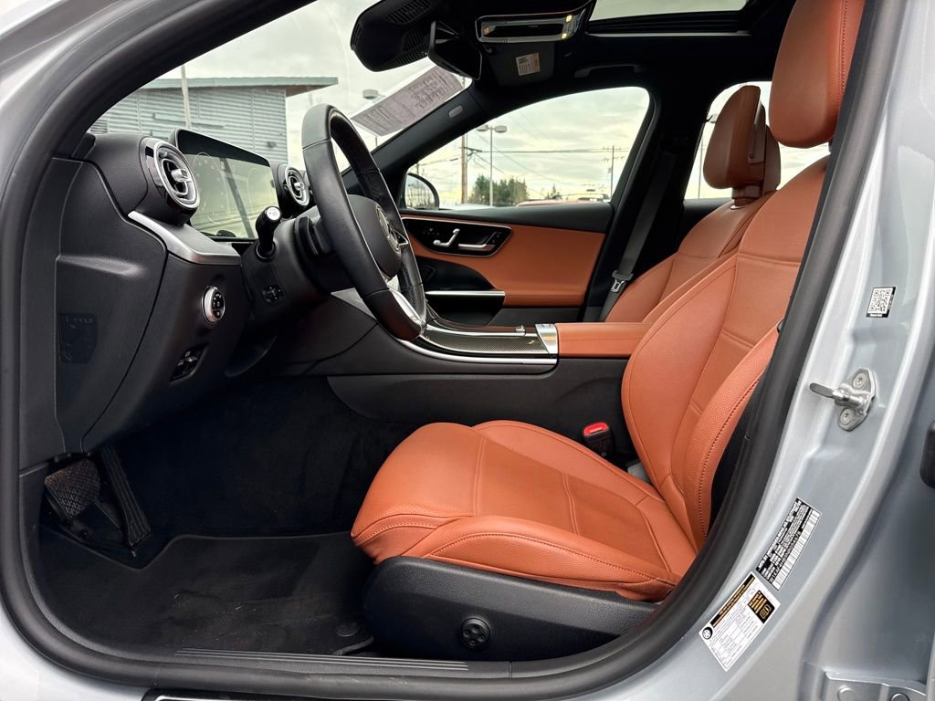 Used 2022 Mercedes-Benz C 300 4MATIC Sedan image 11