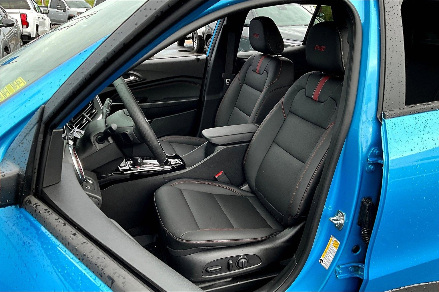 New 2025 Chevrolet Trax RS w/ Driver Confidence Package image 9