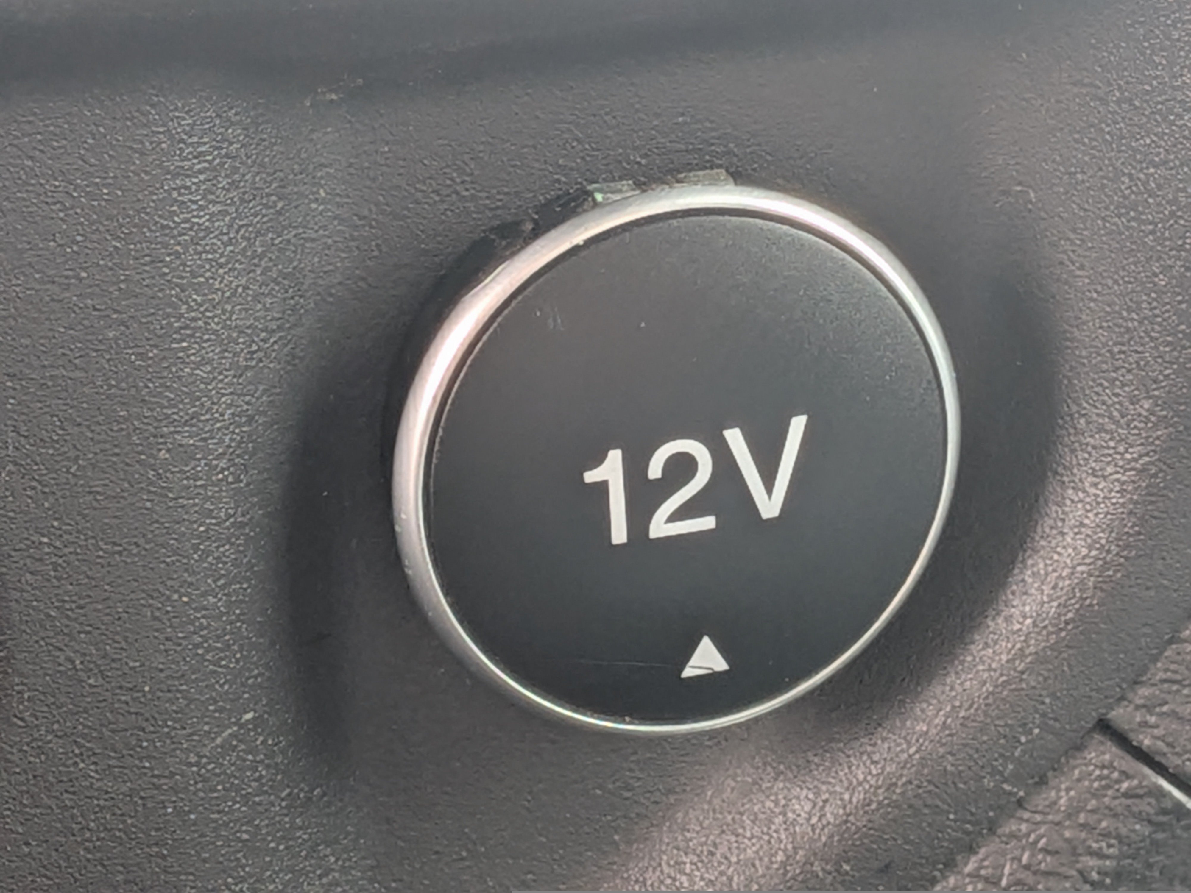 Used 2018 Ford Transit 250 148 Medium Roof RWD image 28