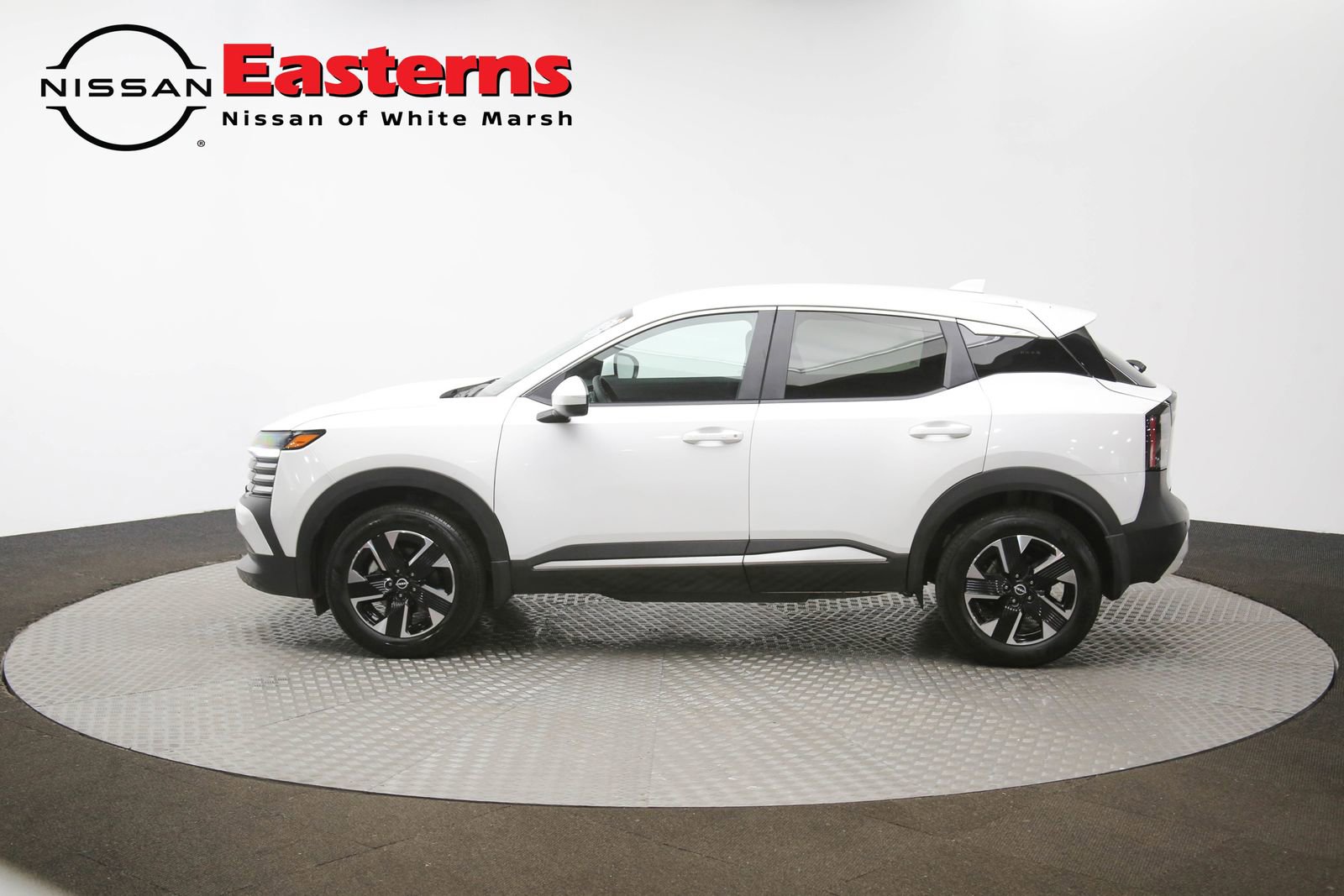 Used 2025 Nissan Kicks SV image 58