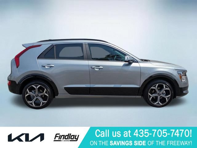 Certified 2025 Kia Niro EX Touring FWD image 8