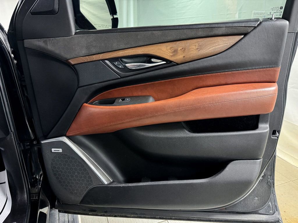 Used 2016 Cadillac Escalade ESV Premium image 20