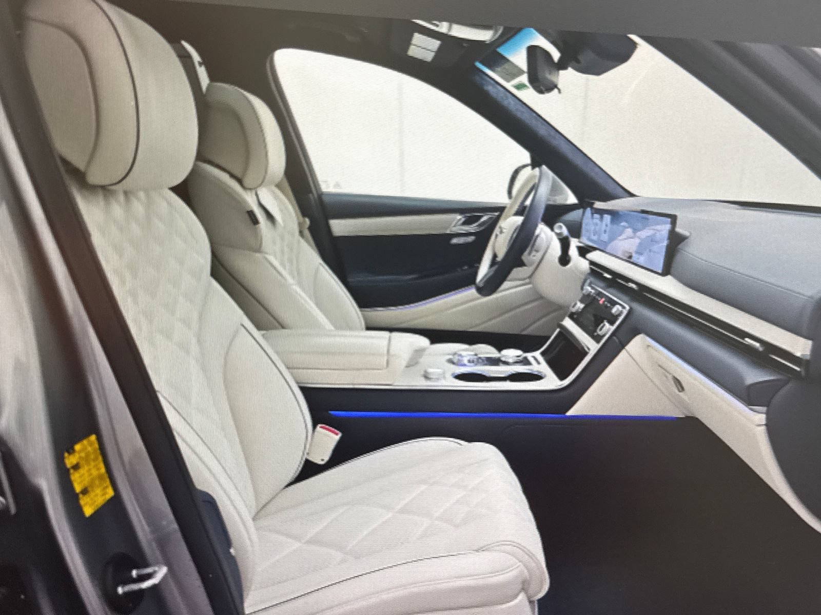 Used 2026 Genesis GV80 3.5T Prestige AWD/4WD image 12
